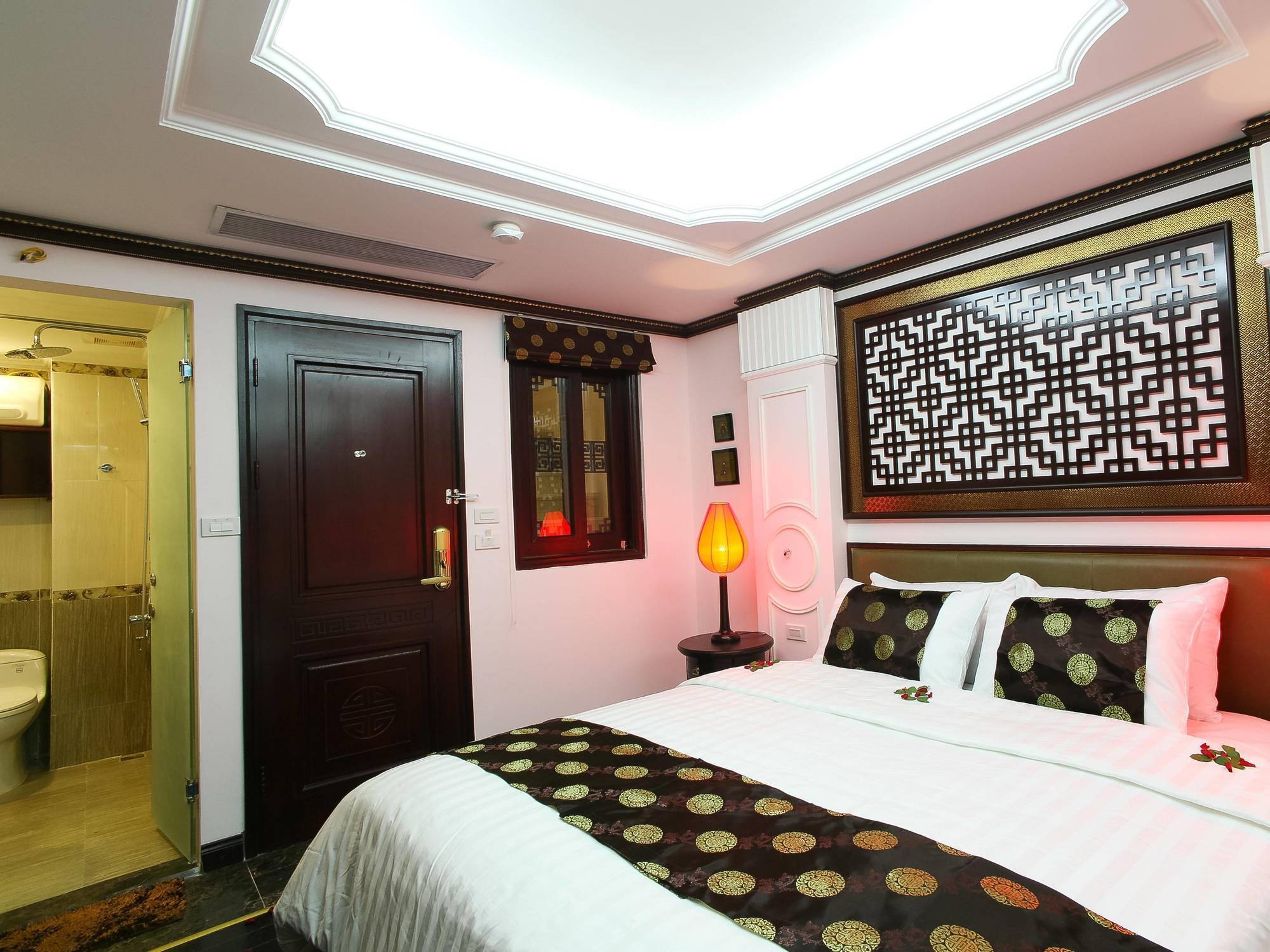 Church Legend Hotel Hanoi Dış mekan fotoğraf